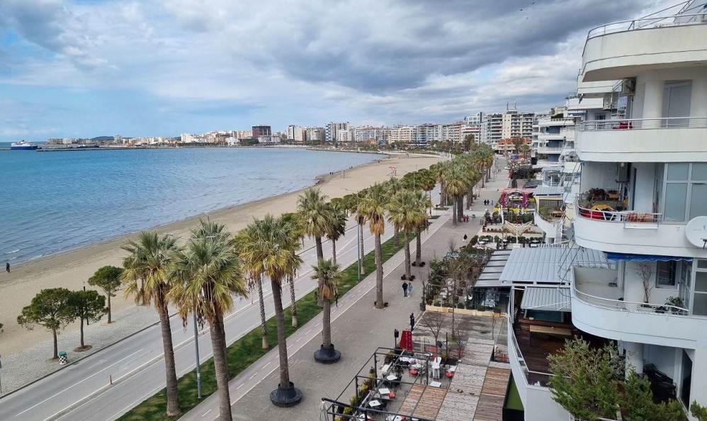 Vlore, te huajt blejne apartamente ne bregdet, kerkesa rrit cmimet